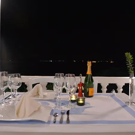 Hotell Akti Ouranoupoli